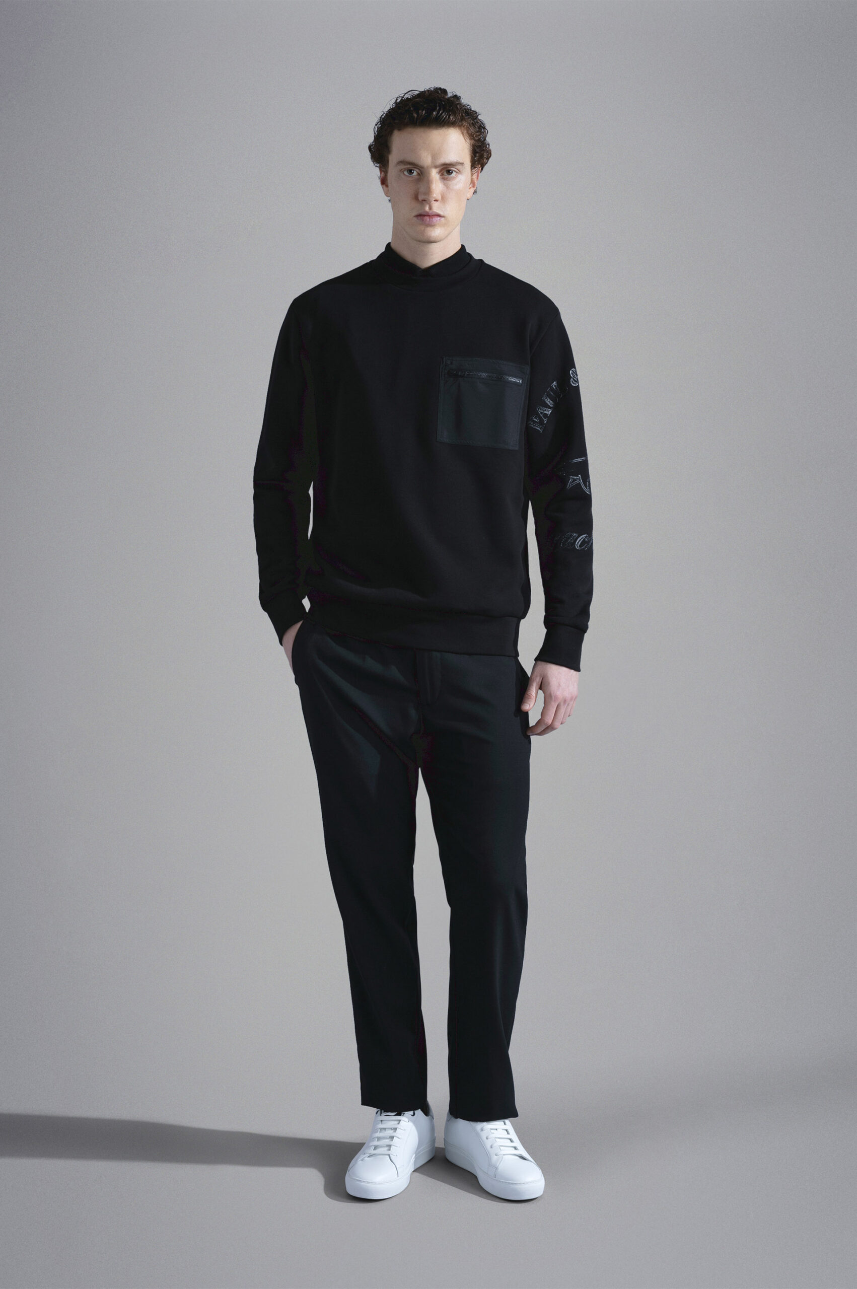 Sweat Paul And Shark – Image 6