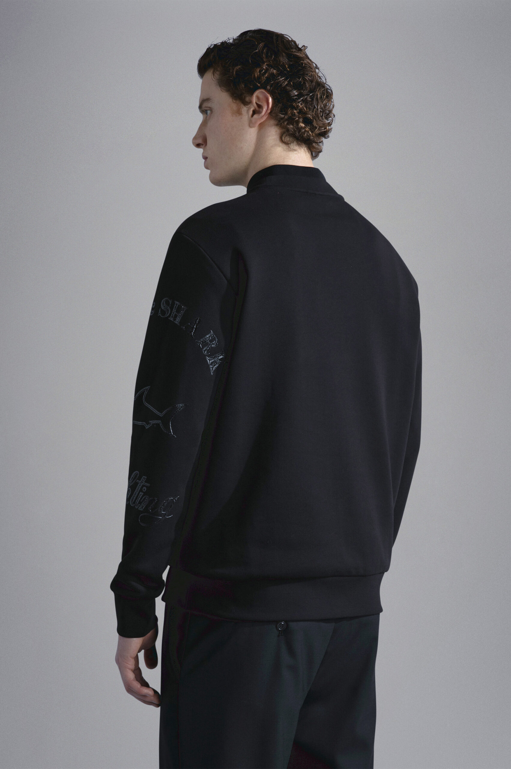 Sweat Paul And Shark – Image 2